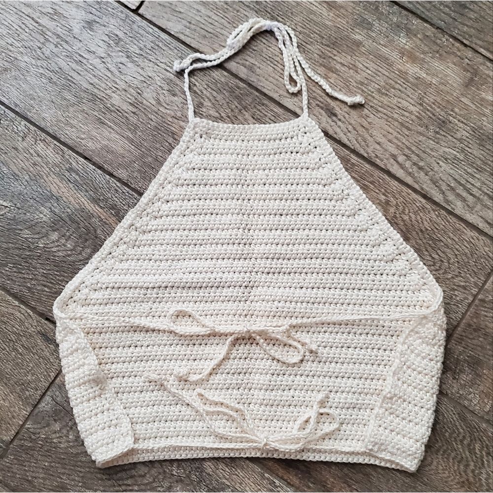 Hand Crafted Off-white Crochet Cropped Halter Top Size L - Picture 9 of 10